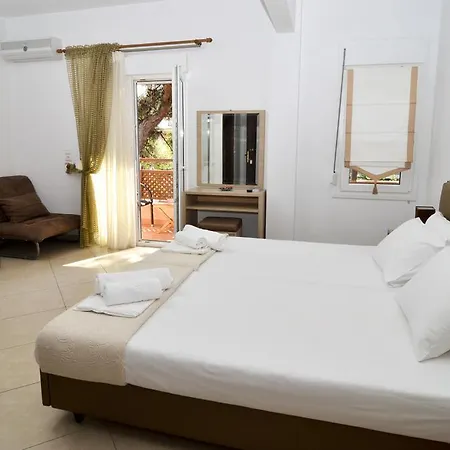 Inanthi Apartament *